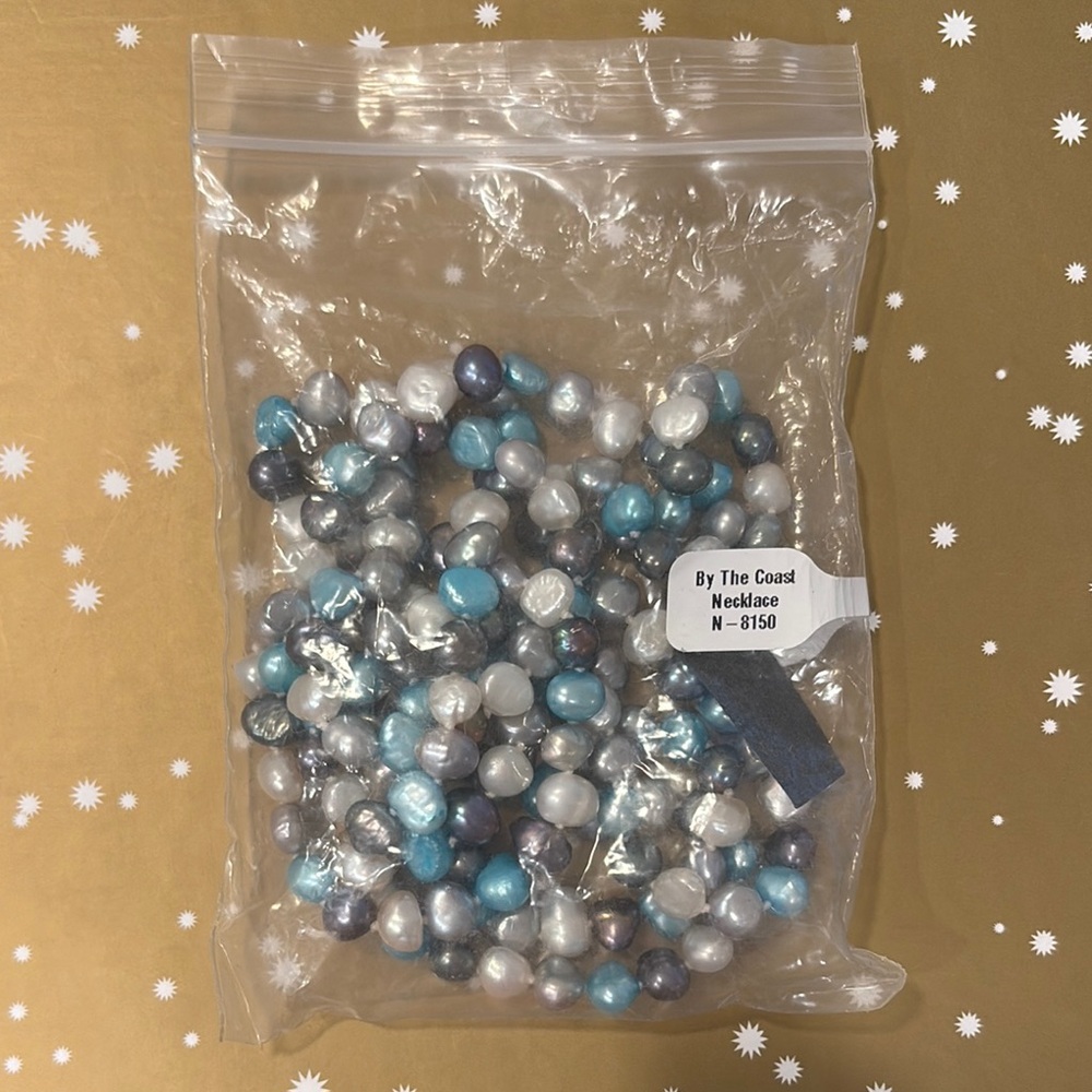 Vantel Pearls By The Coast Necklace - Blue, Silver, White